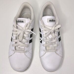 Adidas Neo Comfort footbed White and Black Sneakers